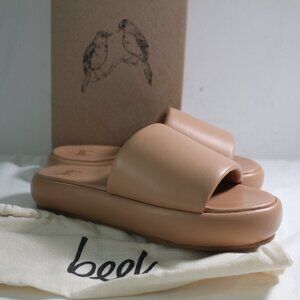 NWB Beek Trumpeter Beach  WOOTRUMP Mini Platform Flats Slides Slip Ons Sandals 9